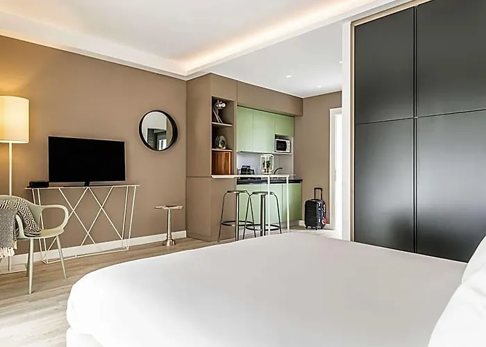 Aparthotel Adagio Vatican Rome