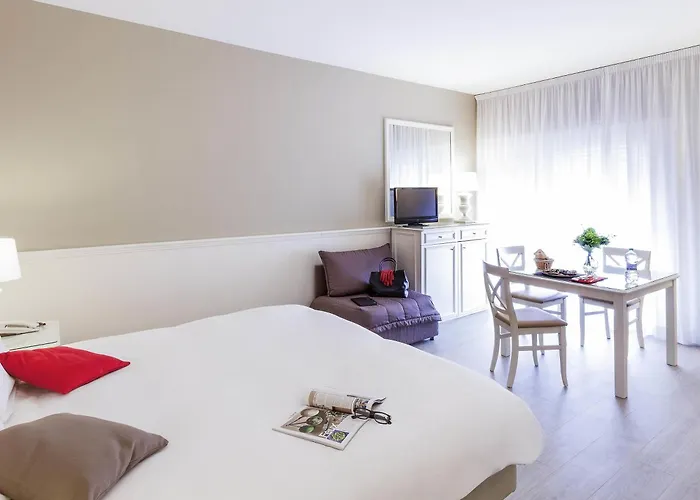 Aparthotel Adagio Vatican Rome