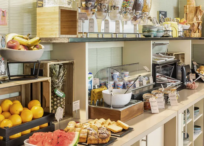 Aparthotel Adagio Vatican 4*