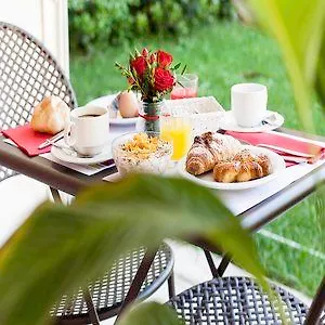 Aparthotel Adagio Vatican 4*
